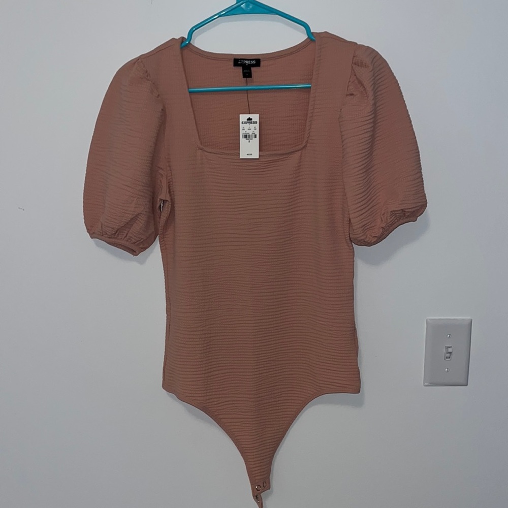 NWT Express Puff Sleeve Bodysuit Light Pink